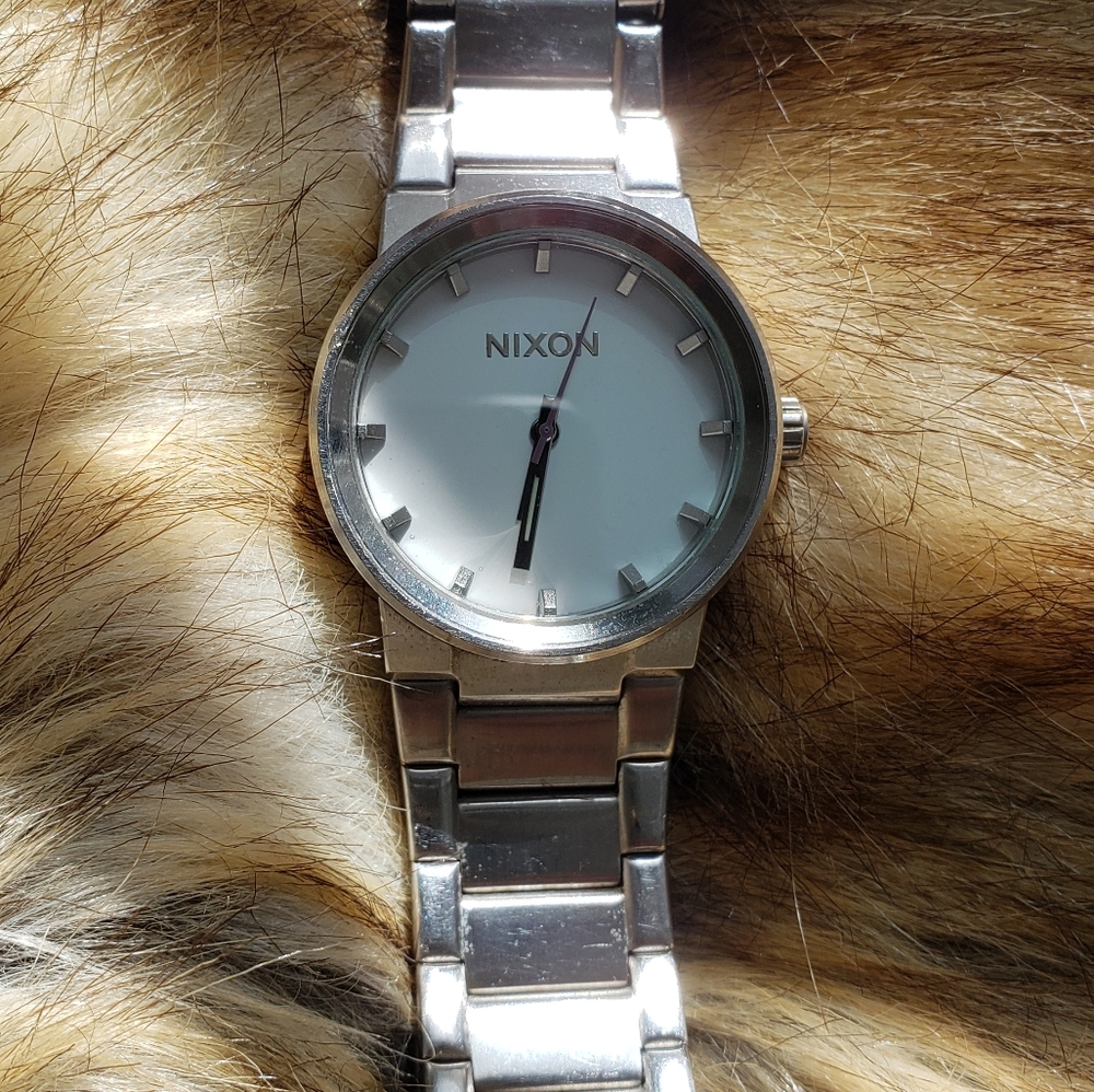 Nixon Watch